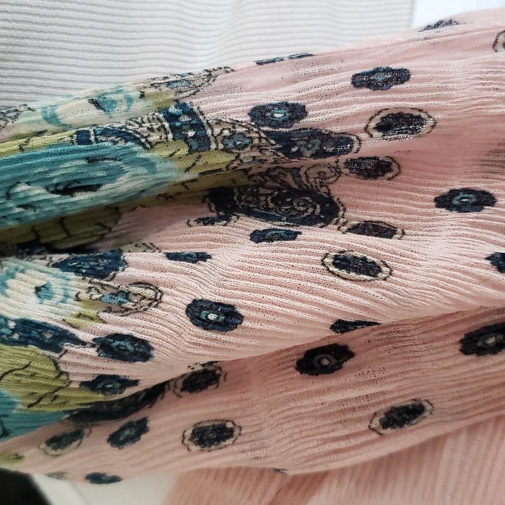 Vintage French silk scarf - Picture 3 of 6